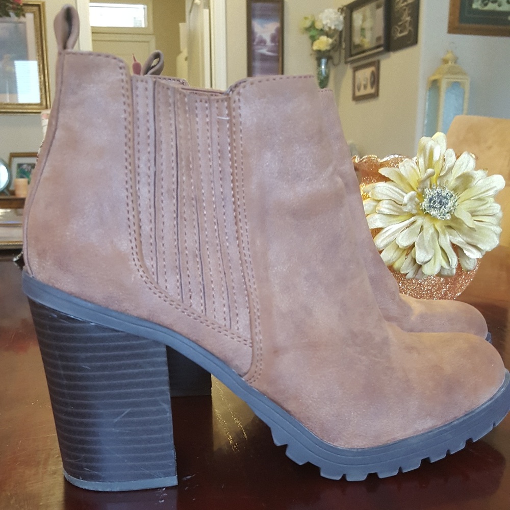Sam & Libby, Ankle Boots, Size 7